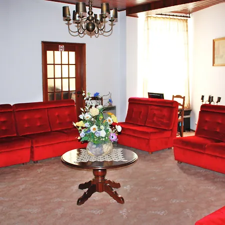 Hotell Dona Leonor 3*